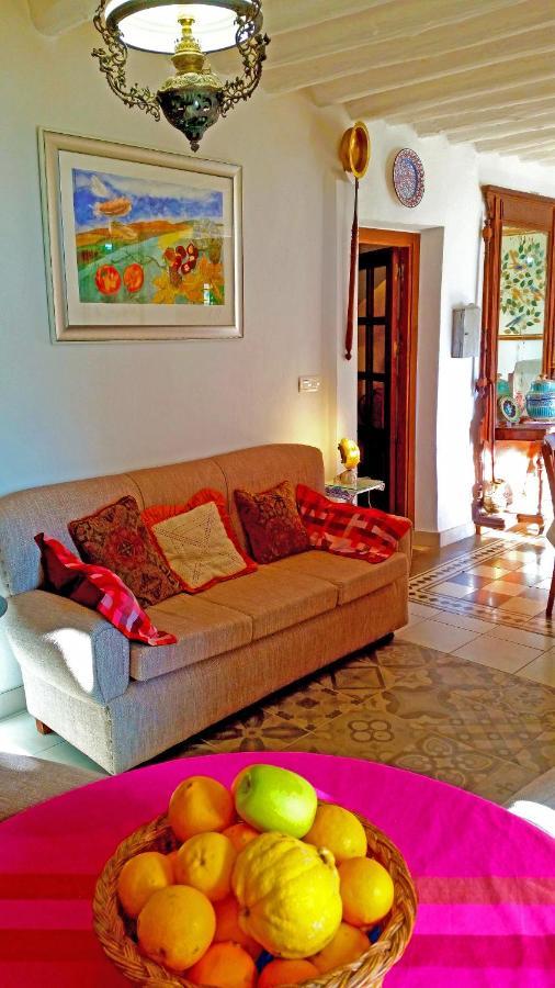 Villa Adelaida ออร์กิวา ภายนอก รูปภาพ
